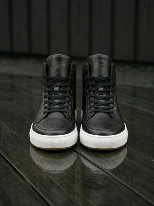 Sneaker Boots in Black
