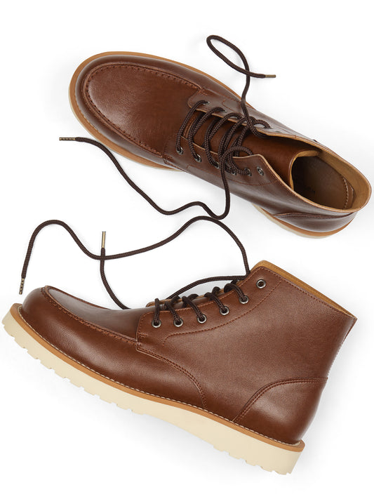 Low Rig Boots in Navy Blue