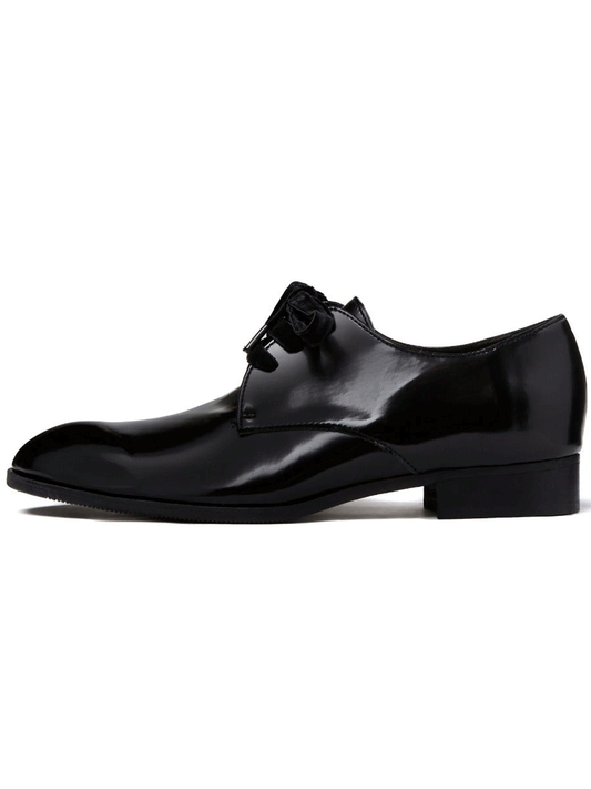 Luxe Derbys in Black