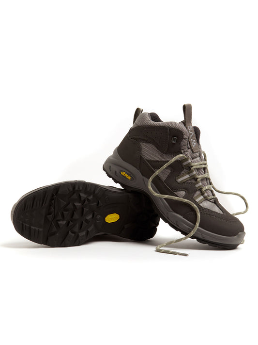 WVSport Sequoia Edition Waterproof Hiking Boots in Black