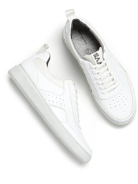 Munich 2 Sneakers in White
