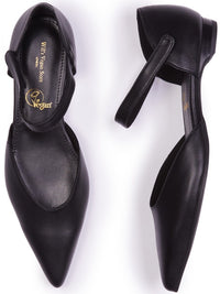 Point Toe Flats, toe detail