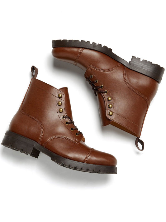Work Boots in Chestnut