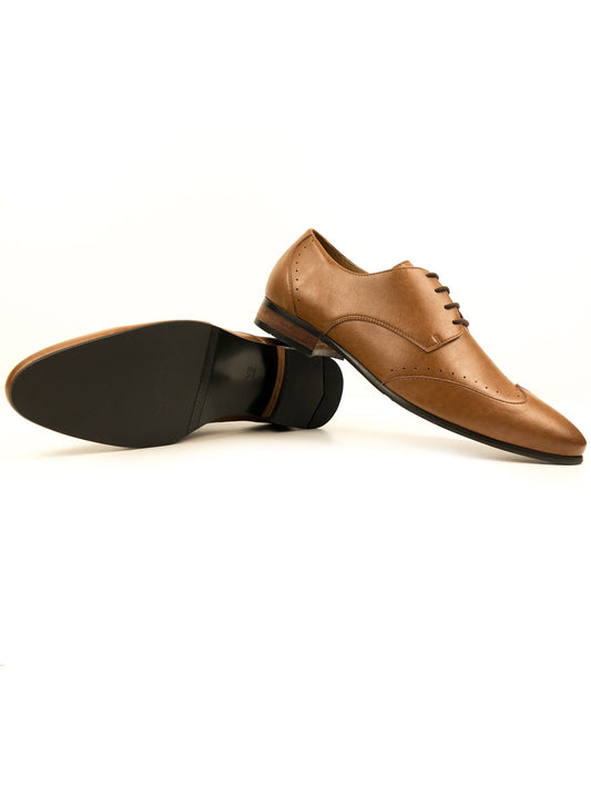 Slim Sole Brogues in Tan